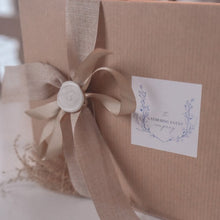 Load image into Gallery viewer, MEROT HOLIDAY STYLING KIT
